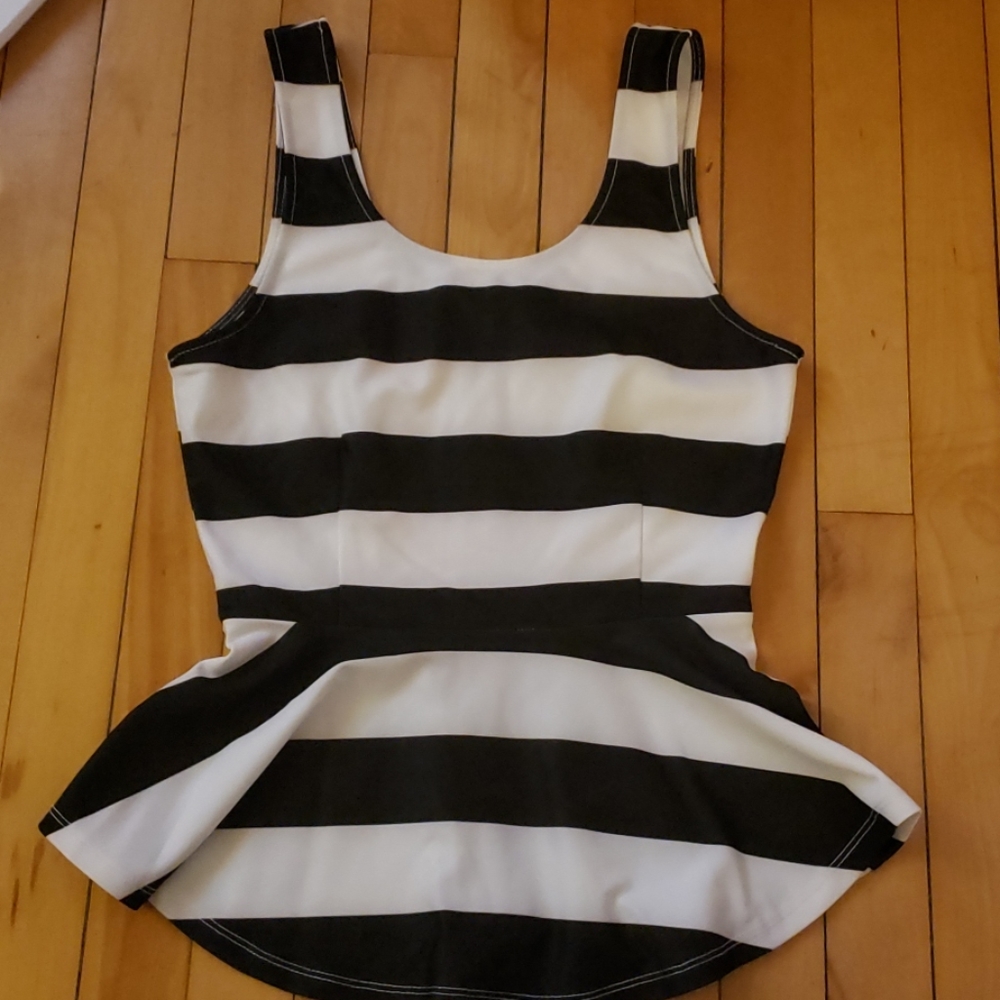 Modcloth YA LOS ANGELES tank